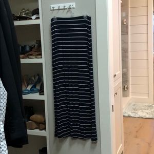 Long skirt - navy & white